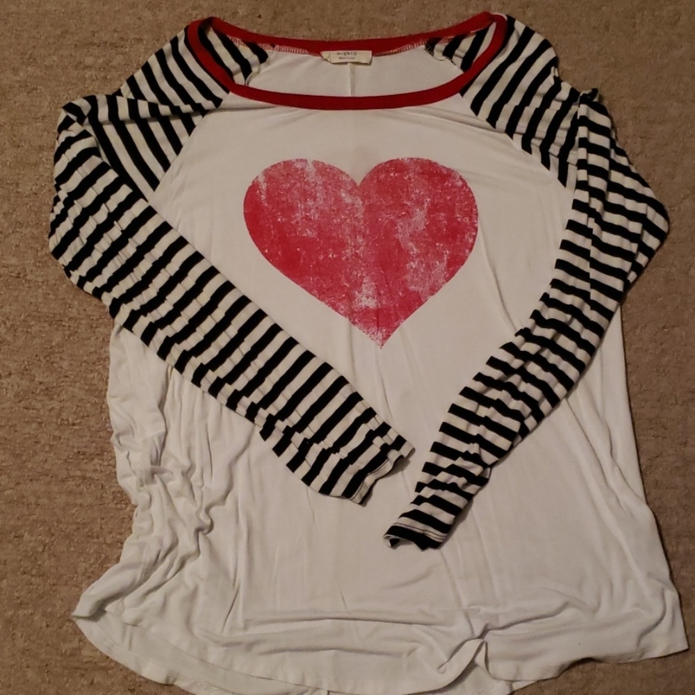 Long Sleve Heart Shirt
